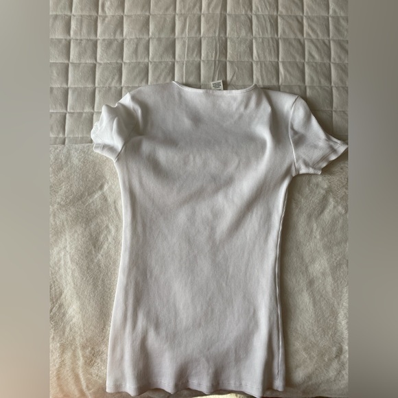 H&M long white fitted top. Worn once size Extra Small - Picture 2 of 2
